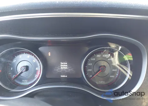 2015 Dodge Charger Srt 392 из США, поврежденный, VIN 2C3CDXEJ0FH868794